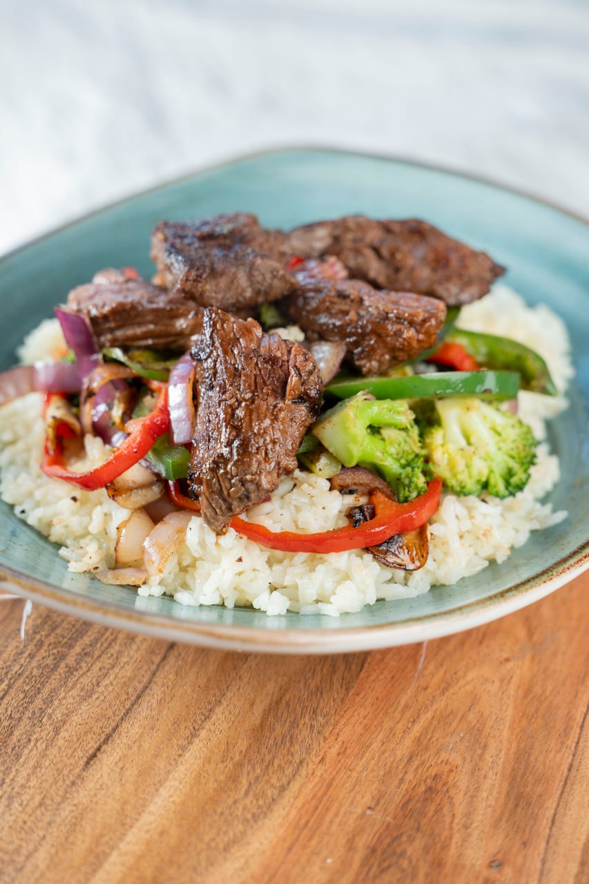 Rice bowl breakfast near me — Bagel Bin Deli