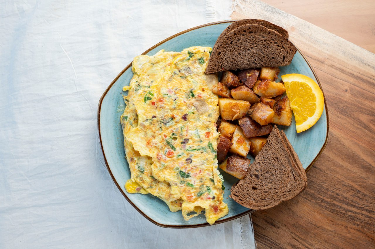 Omelette near me — Bagel Bin Deli
